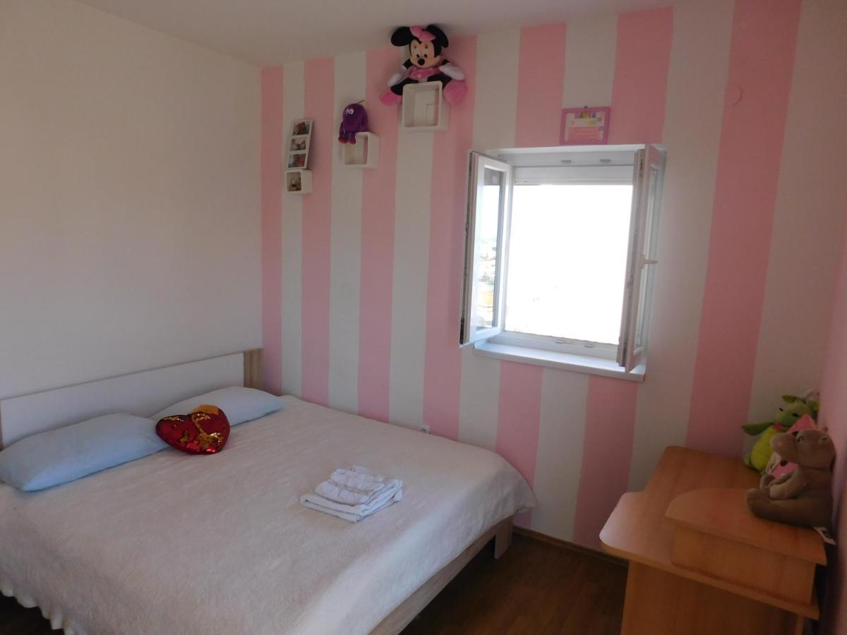 Great View Comfortable Apartment Whit Free Parking Split Exterior photo